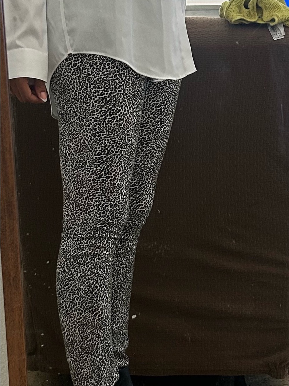 Zara Black and White Leopard-Print Leggings